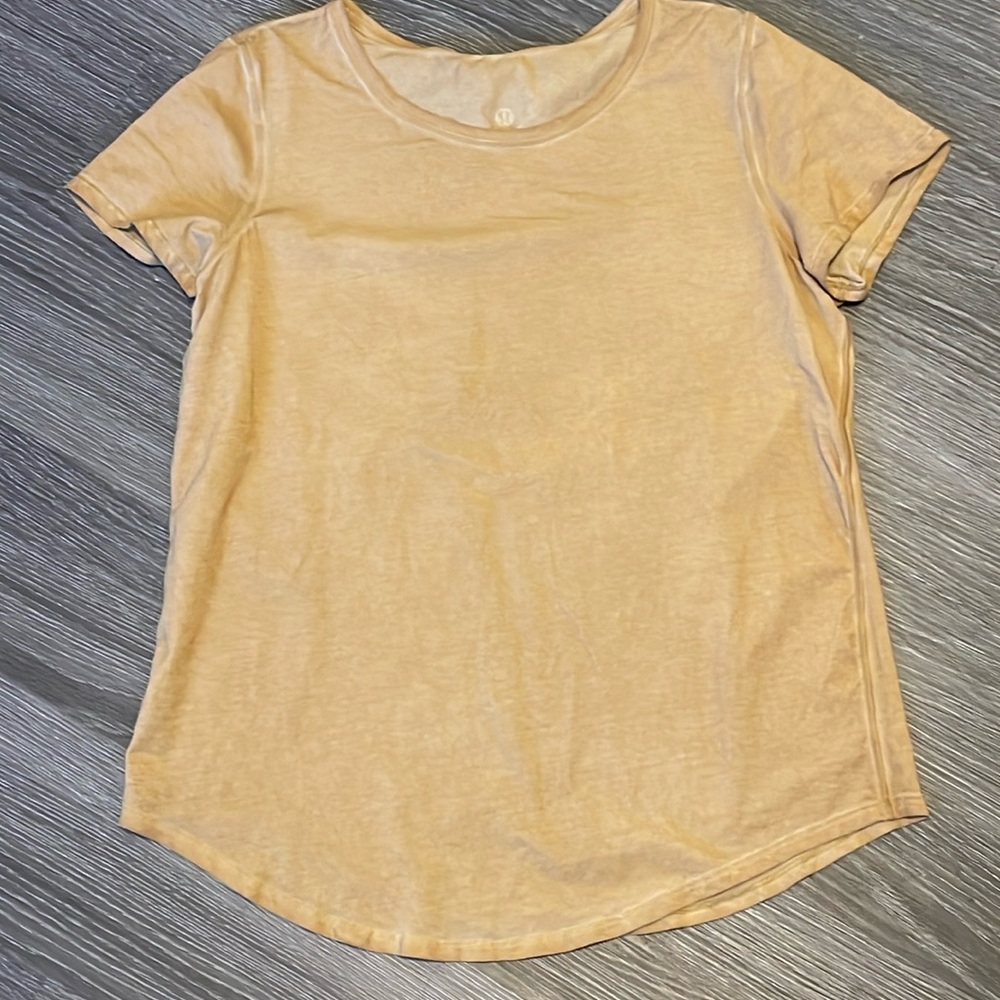 Women’s Lulu shirt